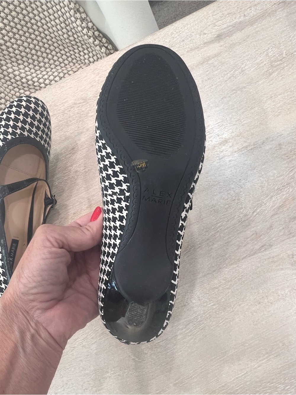 Alex Marie Houndstooth Mary Jane Kitten Heel Pumps - Picture 7 of 7